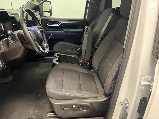 2025 Chevrolet Silverado 3500 HD LT DRW
