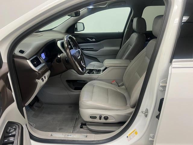 2020 GMC Acadia SLT