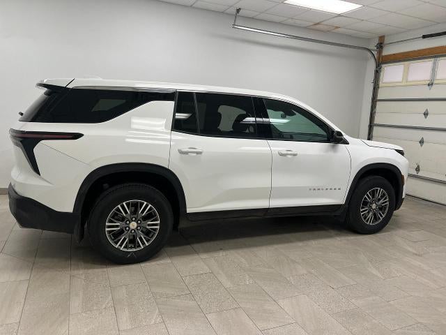 2024 Chevrolet Traverse LS