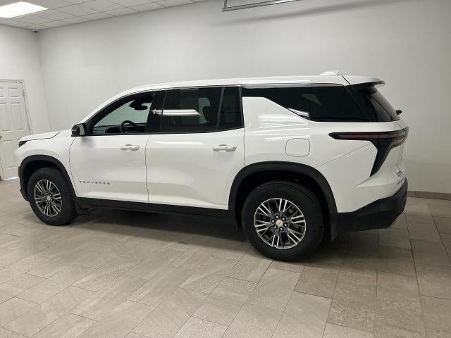 2024 Chevrolet Traverse LS