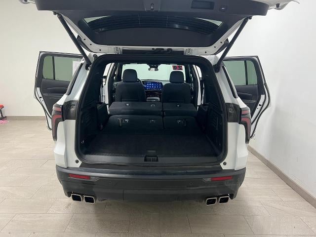 2024 Chevrolet Traverse LS