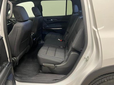 2024 Chevrolet Traverse LS