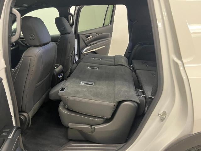 2024 Chevrolet Traverse LS