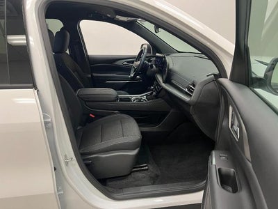 2024 Chevrolet Traverse LS