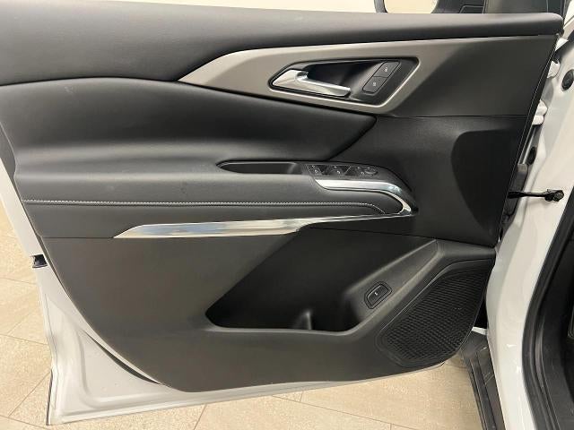 2024 Chevrolet Traverse LS