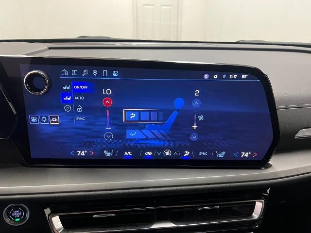 2024 Chevrolet Traverse LS
