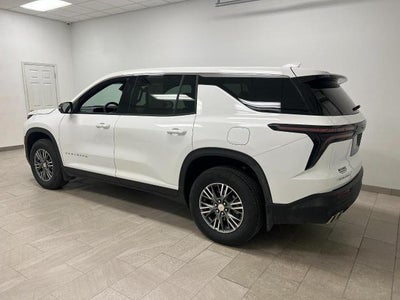 2024 Chevrolet Traverse LS