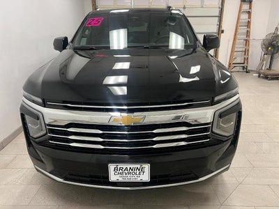 2025 Chevrolet Suburban LT
