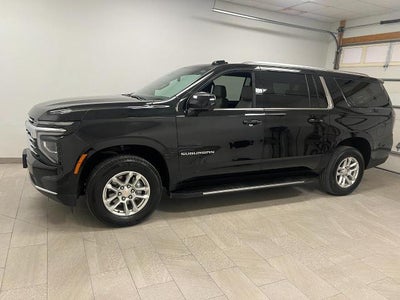 2025 Chevrolet Suburban LT