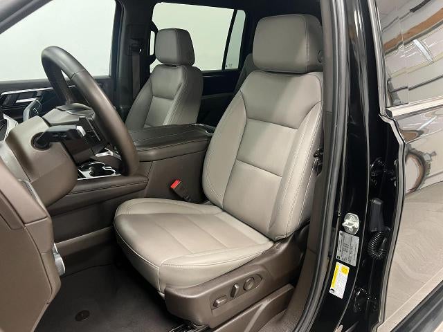 2025 Chevrolet Suburban LT