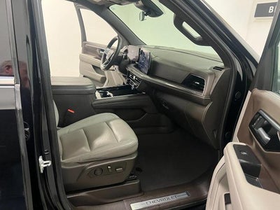 2025 Chevrolet Suburban LT