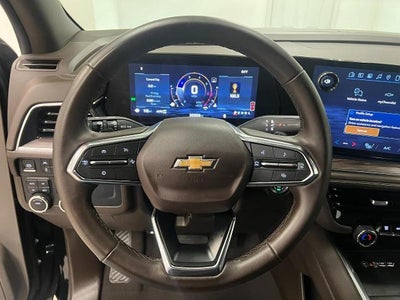 2025 Chevrolet Suburban LT