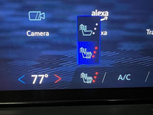 2025 Chevrolet Suburban LT