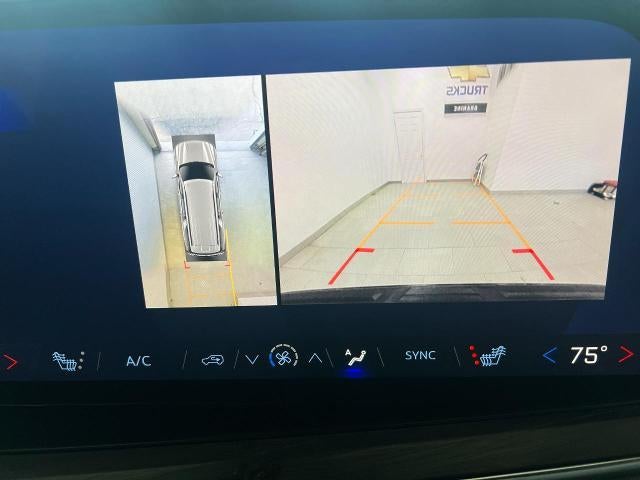 2025 Chevrolet Suburban LT