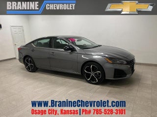 2025 Nissan Altima SR