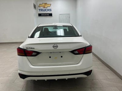 2025 Nissan Altima SV