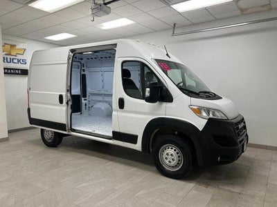 2025 RAM ProMaster Cargo Van Tradesman