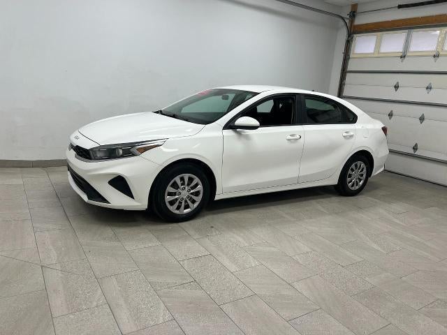 2022 Kia Forte FE