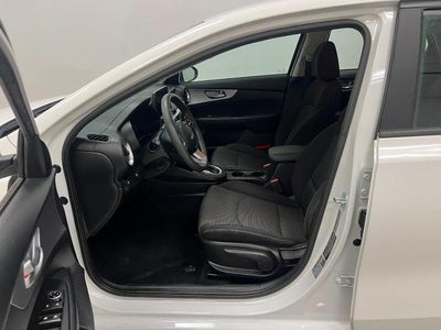 2022 Kia Forte FE