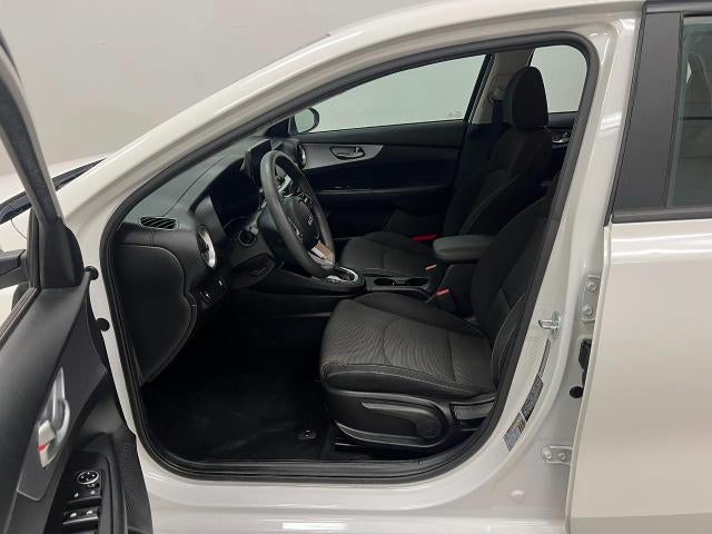 2022 Kia Forte FE