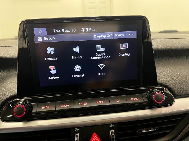 2022 Kia Forte FE