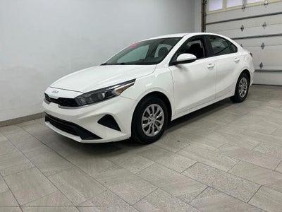 2022 Kia Forte FE