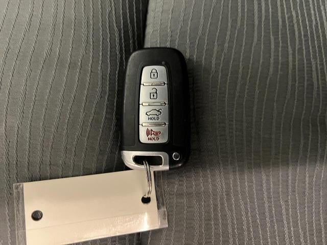 2014 Hyundai Sonata Hybrid Base