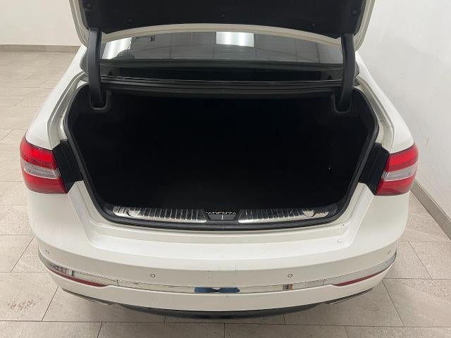 2016 Kia Cadenza Premium