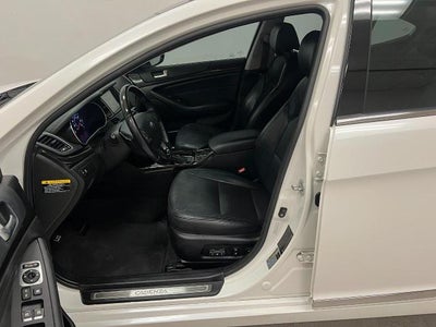 2016 Kia Cadenza Premium