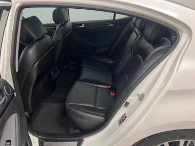 2016 Kia Cadenza Premium