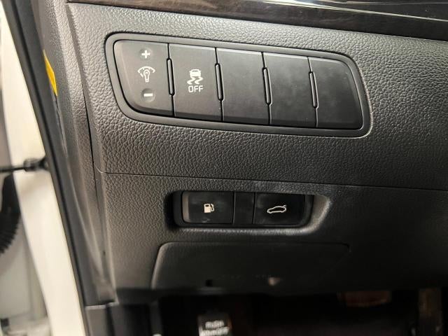 2016 Kia Cadenza Premium