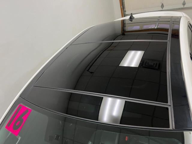 2016 Kia Cadenza Premium