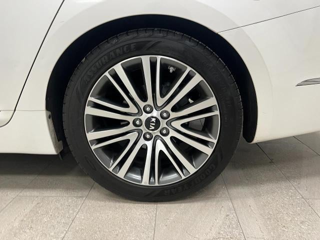 2016 Kia Cadenza Premium