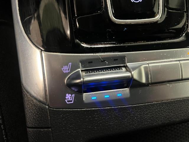 2024 Kia Carnival SX
