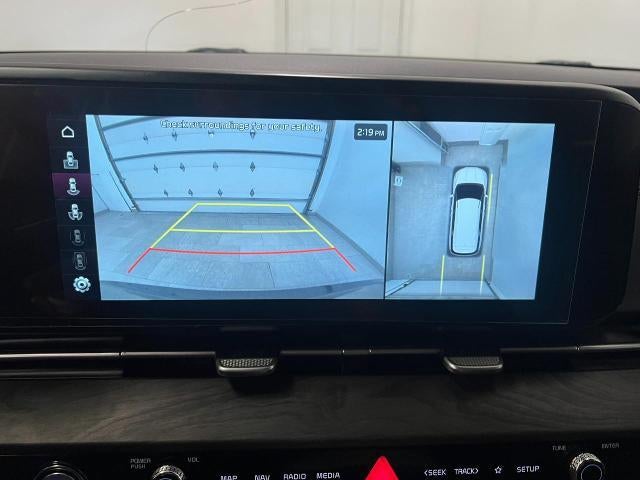 2024 Kia Carnival SX