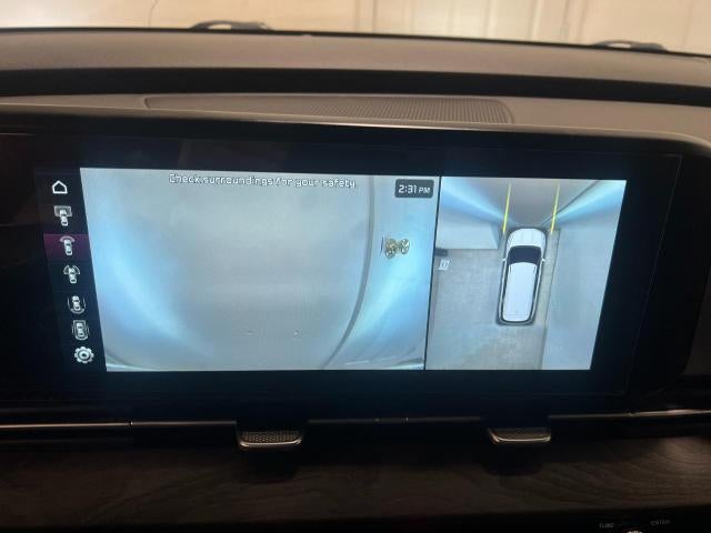2024 Kia Carnival SX
